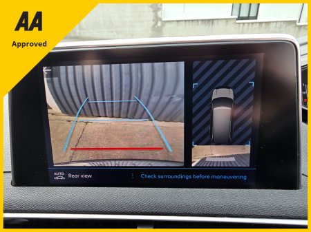 2018 Peugeot 5008 - thumbnail 17