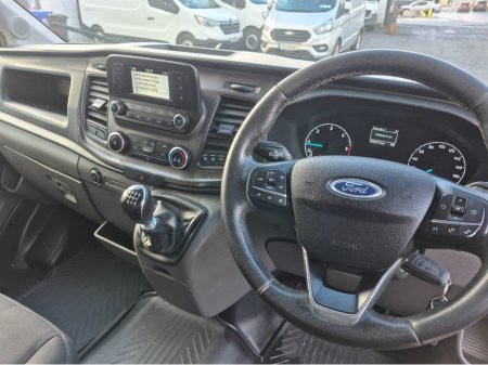 2020 Ford Transit - thumbnail 11