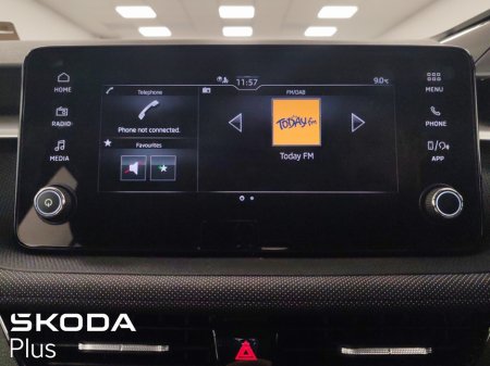 2025 Skoda Fabia SEL 1.0 MPI 80HP 5DR thumbnail