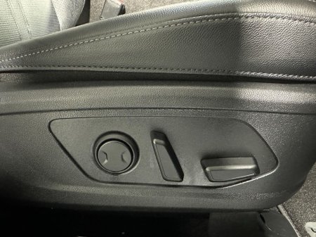 2025 Kia Sorento - thumbnail 22