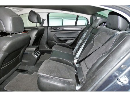 2017 Renault Megane - thumbnail 16