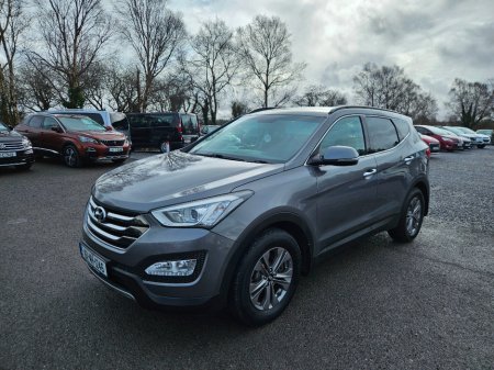 2016 Hyundai Santa Fe 4WD Executive 4DR €16,990