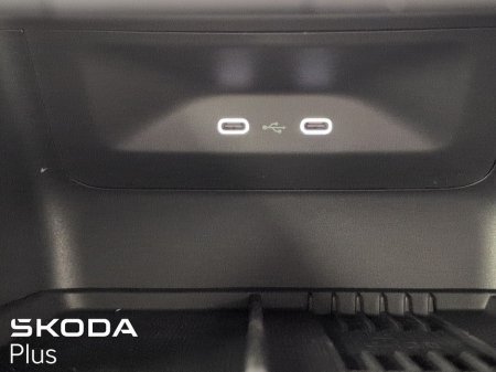 2025 Skoda Enyaq FL 85 EX DEMO €43,950 thumbnail