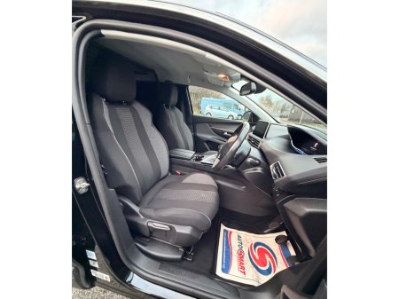 2021 Peugeot 3008 - view 4