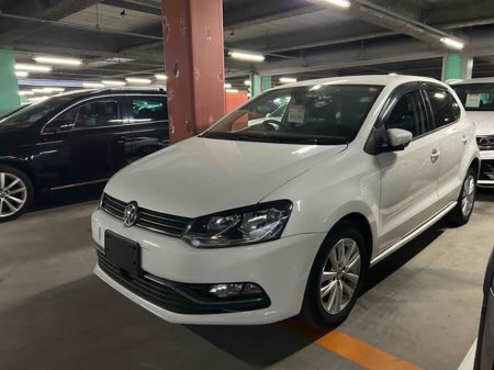 2016 Volkswagen Polo - thumbnail 1