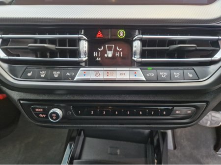 2020 BMW 1 Series 118D M-SPORT 2.0 DIESEL AUTOMATIC €24,950 thumbnail