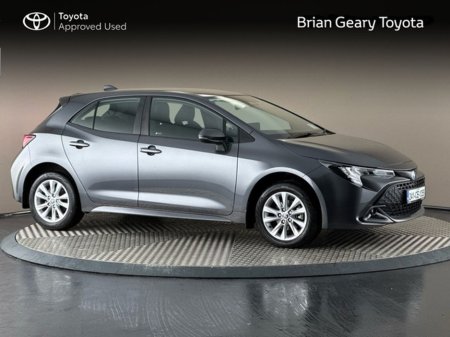 2024 Toyota Corolla HYBRID LUNA Hatchback