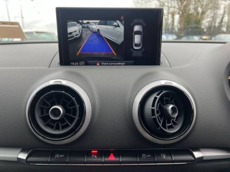 2017 Audi A3 S-LINE PACK 1.4 TFSI // SERVICE HISTORY // APPLE CARPLAY/ANDROID AUTO // NEW 19" S-LINE ALLOYS €18,950 thumbnail