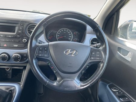 2015 Hyundai i10 - thumbnail 13
