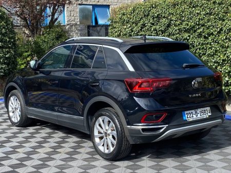 2022 Volkswagen T-Roc - thumbnail 5