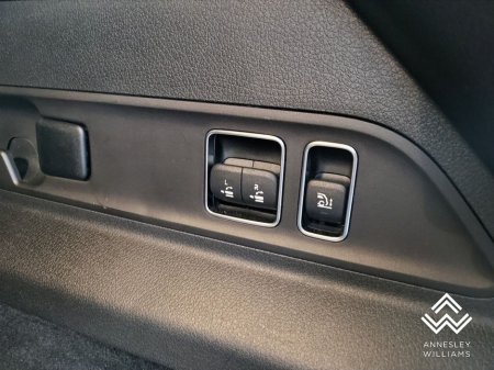 2025 Mercedes-Benz GLE Class - thumbnail 31