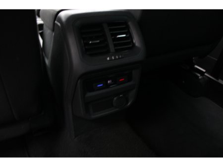 2021 Volkswagen Tiguan - thumbnail 19