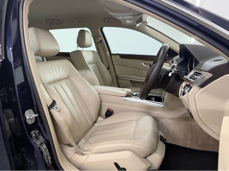 2015 Mercedes-Benz E Class - thumbnail 5