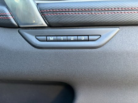 2021 Land Rover Discovery - thumbnail 18