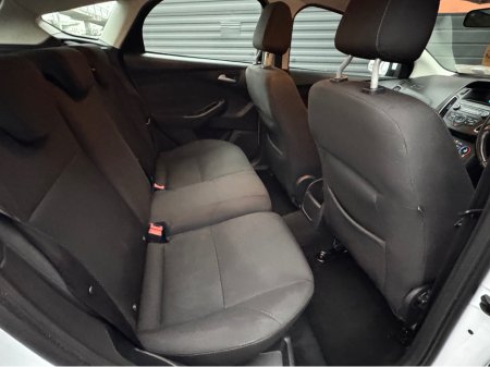 2018 Ford Focus STYLE 1.5 TD 5DR €6,995 thumbnail