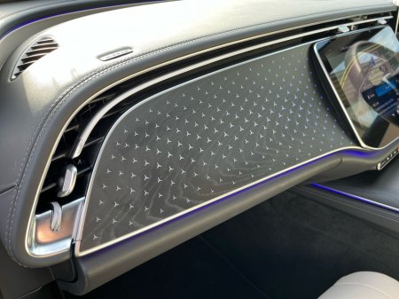 2025 Mercedes-Benz E Class - thumbnail 18