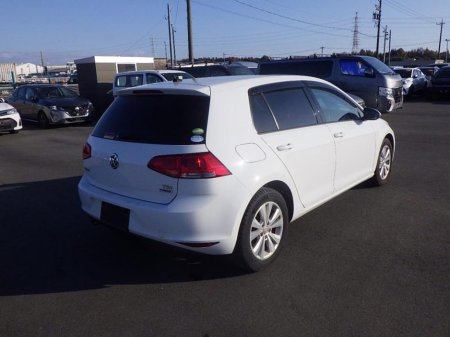 2016 Volkswagen Golf - thumbnail 5