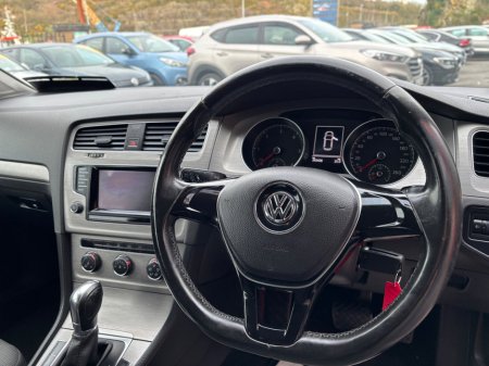 2014 Volkswagen Golf - thumbnail 8