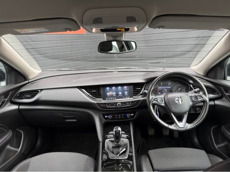 2018 Opel Insignia - thumbnail 13