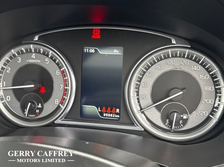 2020 Suzuki Vitara SZ5 1.4 Petrol Hybrid Manual - High Spec €18,450 thumbnail