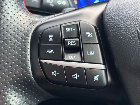 2020 Ford Kuga STLN X FRST ED EBLUE ST-LINE FIRST EDITION ECOBLUE €27,913 thumbnail