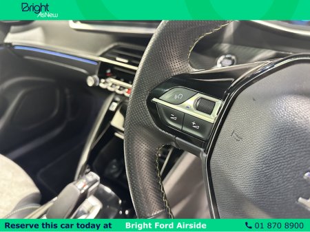 2020 Peugeot 2008 - thumbnail 18