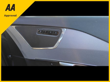 2017 Volvo XC90 2.0 TD T8 R-DESIGN TWIN E ENGINE 5DR AU €29,950 thumbnail