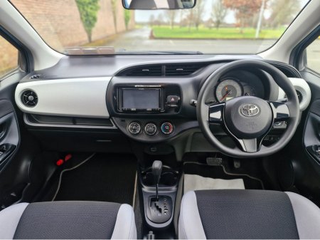 2015 Toyota Vitz LOW KMS AUTOMATIC €9,950 thumbnail