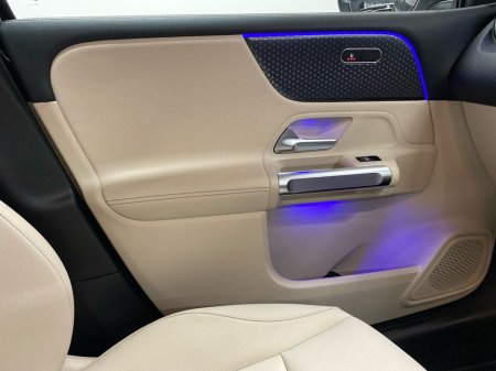 2026 Mercedes-Benz GLB - thumbnail 13