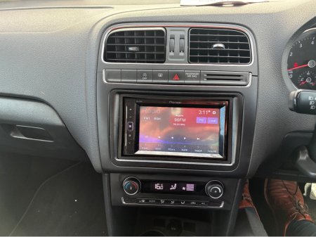 2016 Volkswagen Polo - thumbnail 14