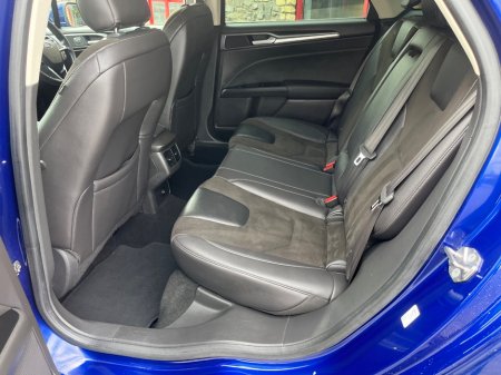 2018 Ford Mondeo - photo 14