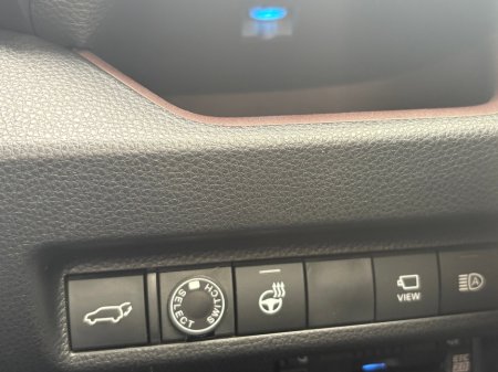 2022 Toyota Rav4 - thumbnail 13