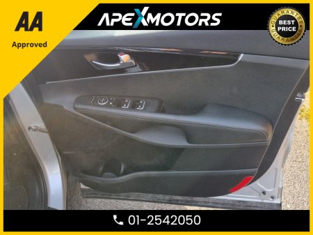 2018 Kia Sorento - thumbnail 23