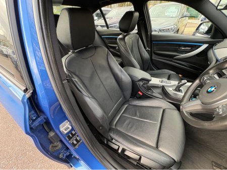 2019 BMW 3 Series - thumbnail 18