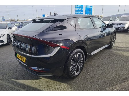 2022 Kia EV6 - thumbnail 5