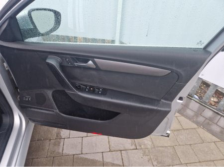 2011 Volkswagen Passat 1.4 PETROL AUTO €8,995 thumbnail