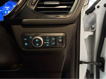 2022 Ford Kuga ST LINE X PHEV PAN ROOF €25,900 thumbnail