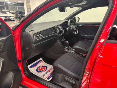 2020 Volkswagen T-Roc 2.0 TDI 150bhp Sport DSG €22,850 thumbnail
