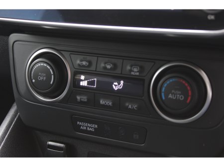 2022 Nissan Leaf - thumbnail 14