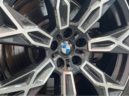 2024 BMW i7 - thumbnail 9