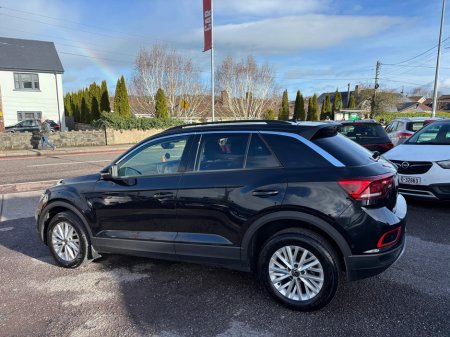 2023 Volkswagen T-Roc DEPOSIT  TAKEN   LIFE 2.0 TDI MANUAL 6SPEED FWD 1 116HP 5 thumbnail