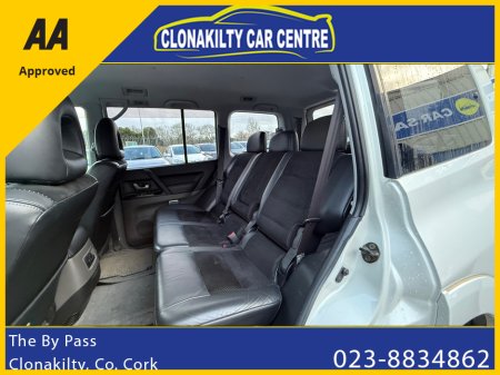 2006 Mitsubishi Pajero - thumbnail 16