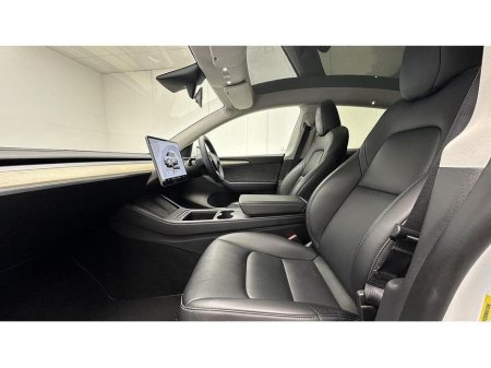 2022 Tesla Model Y - view 4