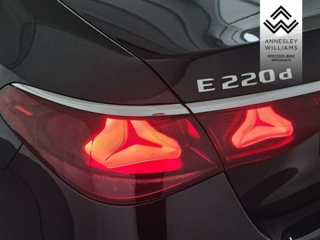 2025 Mercedes-Benz E Class E220d AMG Line €76,950 thumbnail