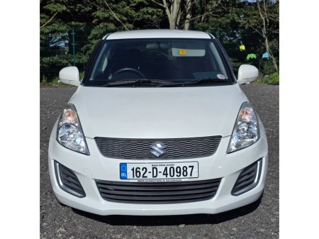 2016 Suzuki Swift - thumbnail 3