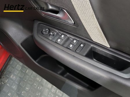 2023 Citroen C4 - thumbnail 18