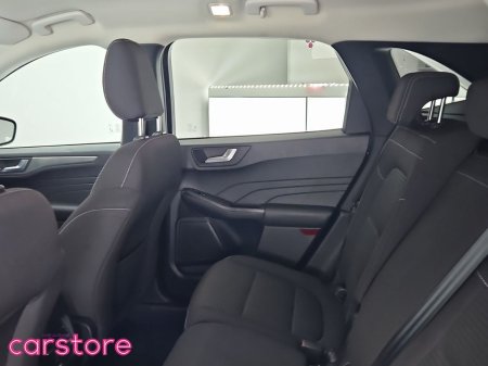 2022 Ford Kuga 2.5 Duratec 190PS FHEV Titanium Auto €28,880 thumbnail