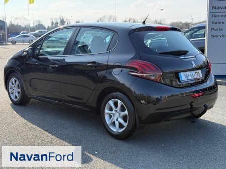 2016 Peugeot 208 - thumbnail 7