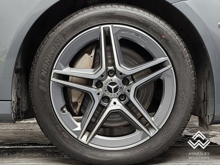 2022 Mercedes-Benz E Class E 300 de PHEV AMG Line €46,950 thumbnail