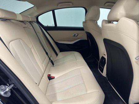 2024 BMW 3 Series 330e Sport Saloon €46,975 thumbnail